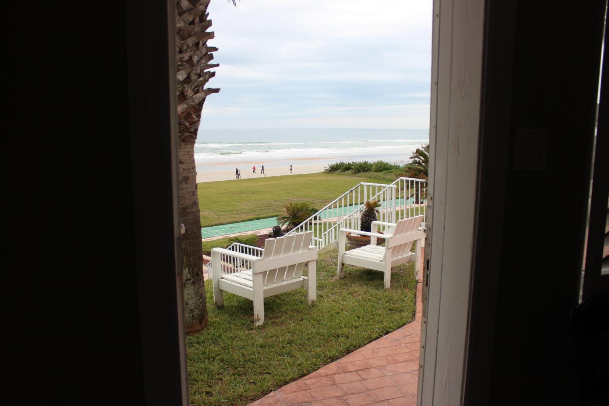 Shoreline Suites & Cabana Cottages - Beachfront Daytona Beach Habitación foto