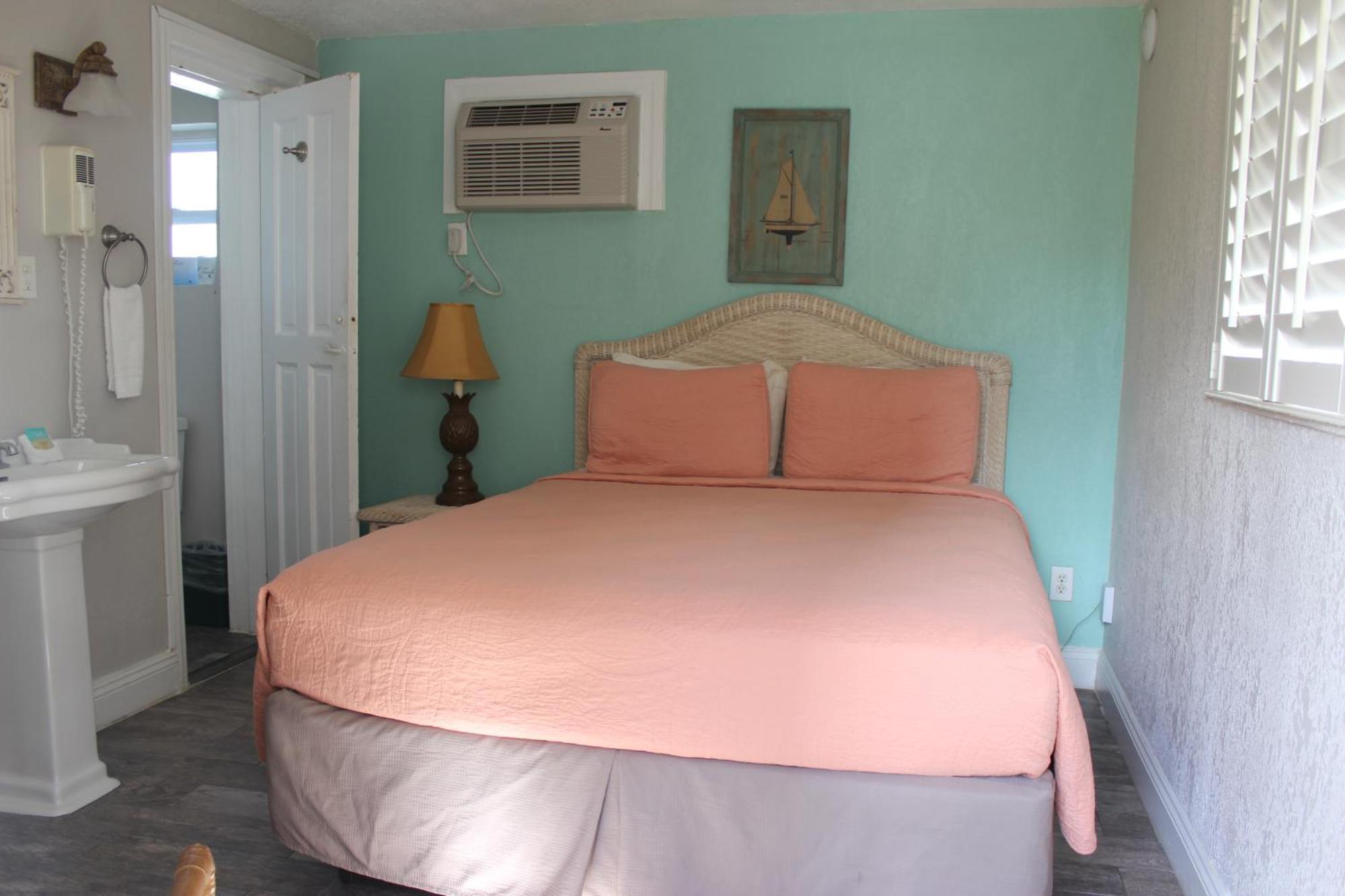 Shoreline Suites & Cabana Cottages - Beachfront Daytona Beach Habitación foto