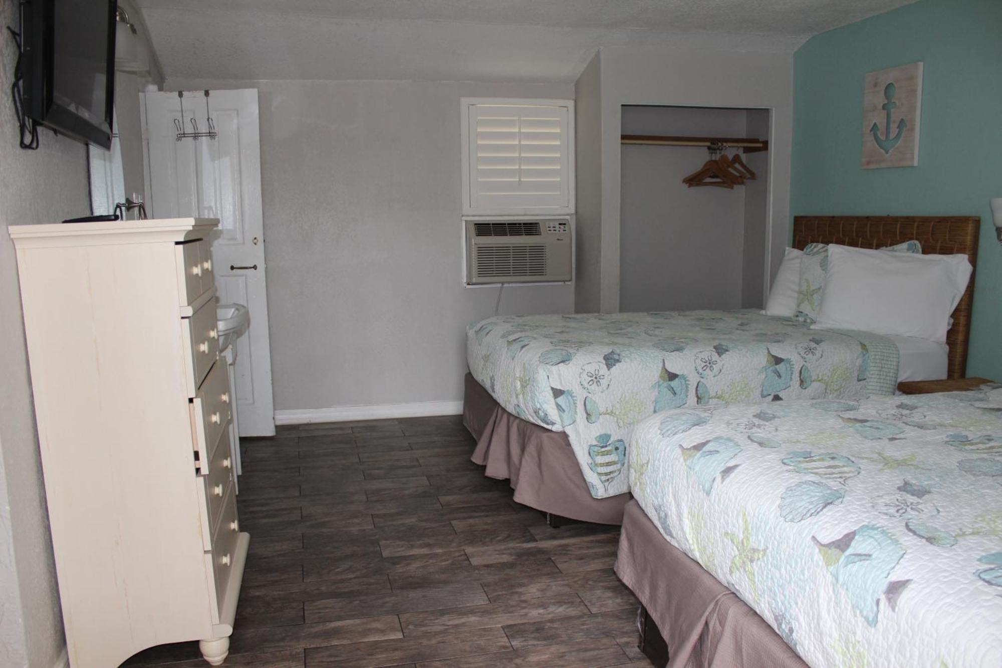 Shoreline Suites & Cabana Cottages - Beachfront Daytona Beach Habitación foto